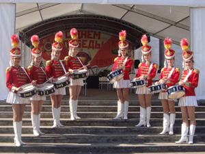 ансамбль барабанщиц