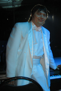 Пианист Олег Михайлов