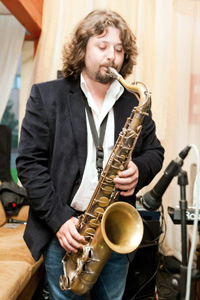 Саксофонист Антон Боев