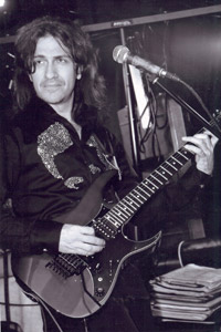 Гитарист Вадим Коннов